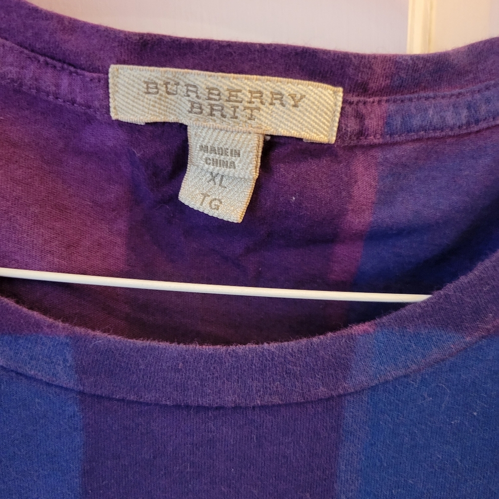 Burberry T shirt